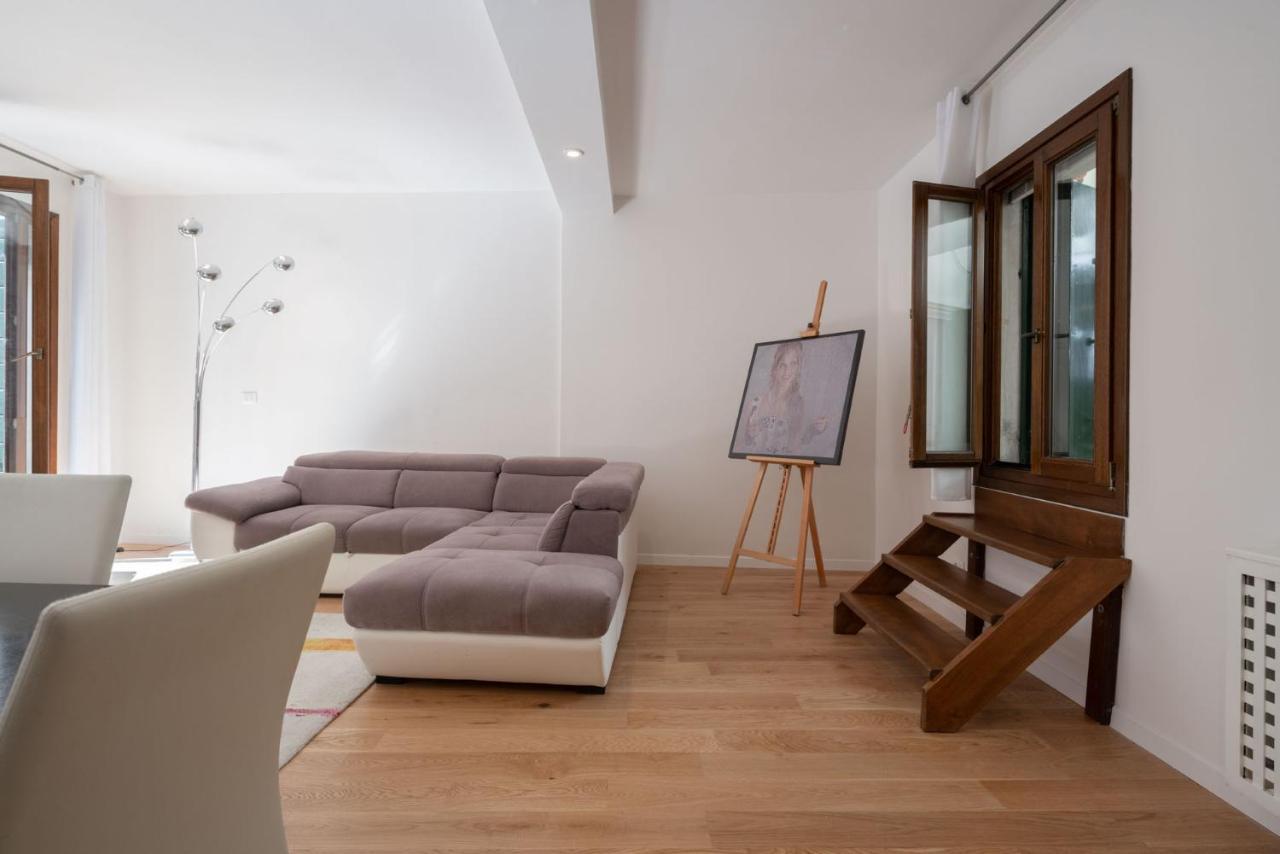 Apartamento San Marco Prestige With Terrace By Wonderful Italy Venecia Exterior foto
