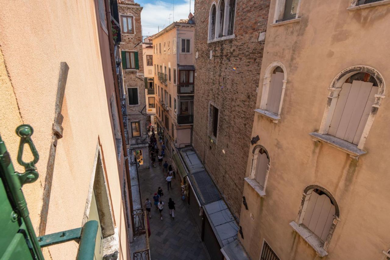 Apartamento San Marco Prestige With Terrace By Wonderful Italy Venecia Exterior foto