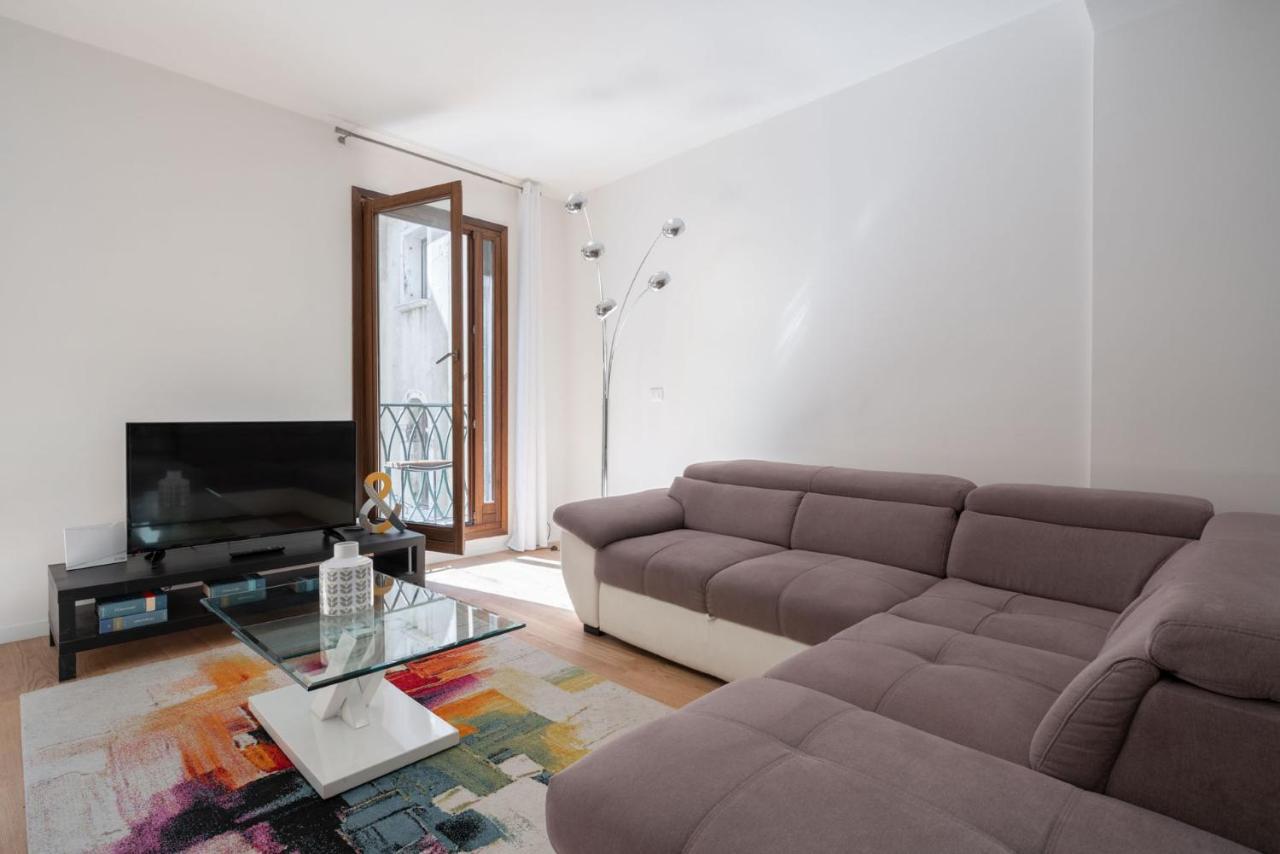 Apartamento San Marco Prestige With Terrace By Wonderful Italy Venecia Exterior foto