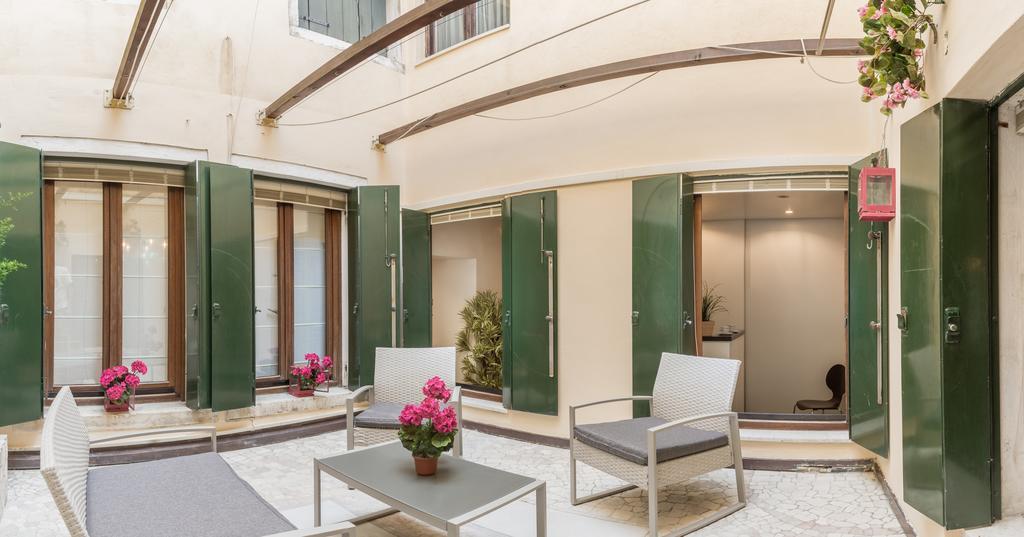 Apartamento San Marco Prestige With Terrace By Wonderful Italy Venecia Exterior foto
